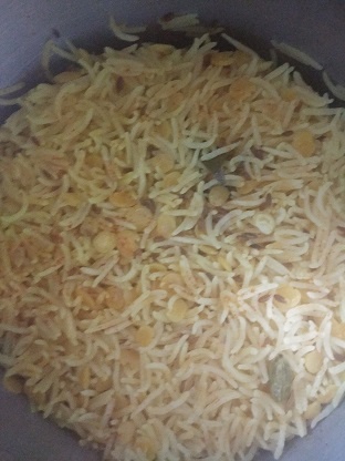 Khari Dal Chawal Khichdi recipe